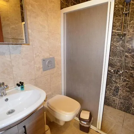 Aparthotel Seref *