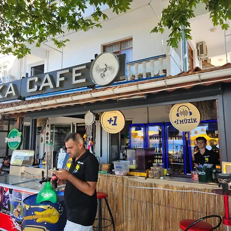 Seref Aparthotel